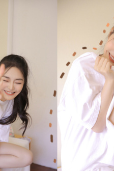 女生越喊男生越要塞的视频
